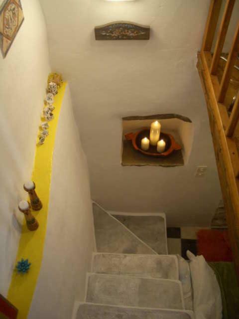 Traditional Medieval Stone House In "Ano Syros" ภายนอก รูปภาพ