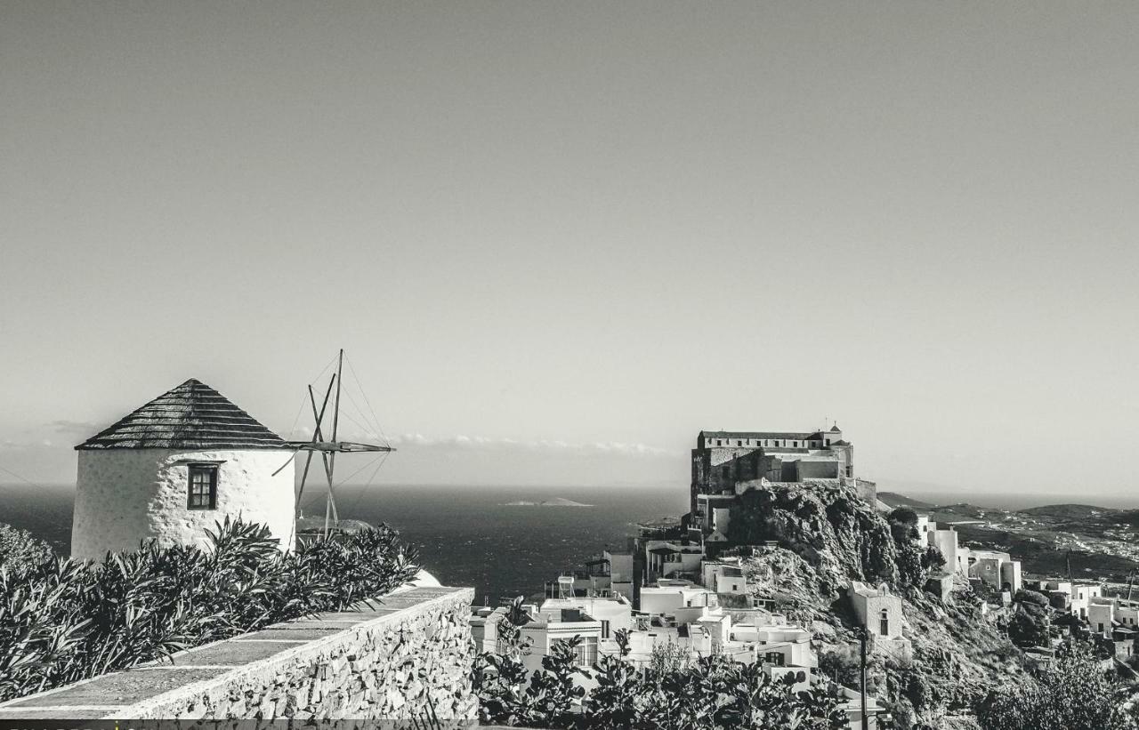 Traditional Medieval Stone House In "Ano Syros" ภายนอก รูปภาพ