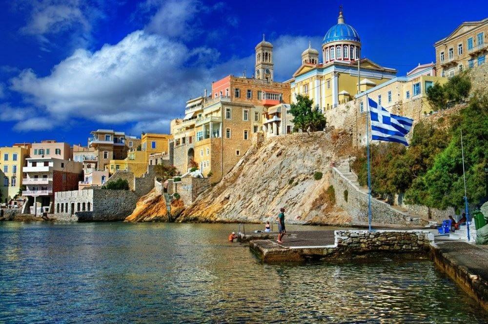 Traditional Medieval Stone House In "Ano Syros" ภายนอก รูปภาพ